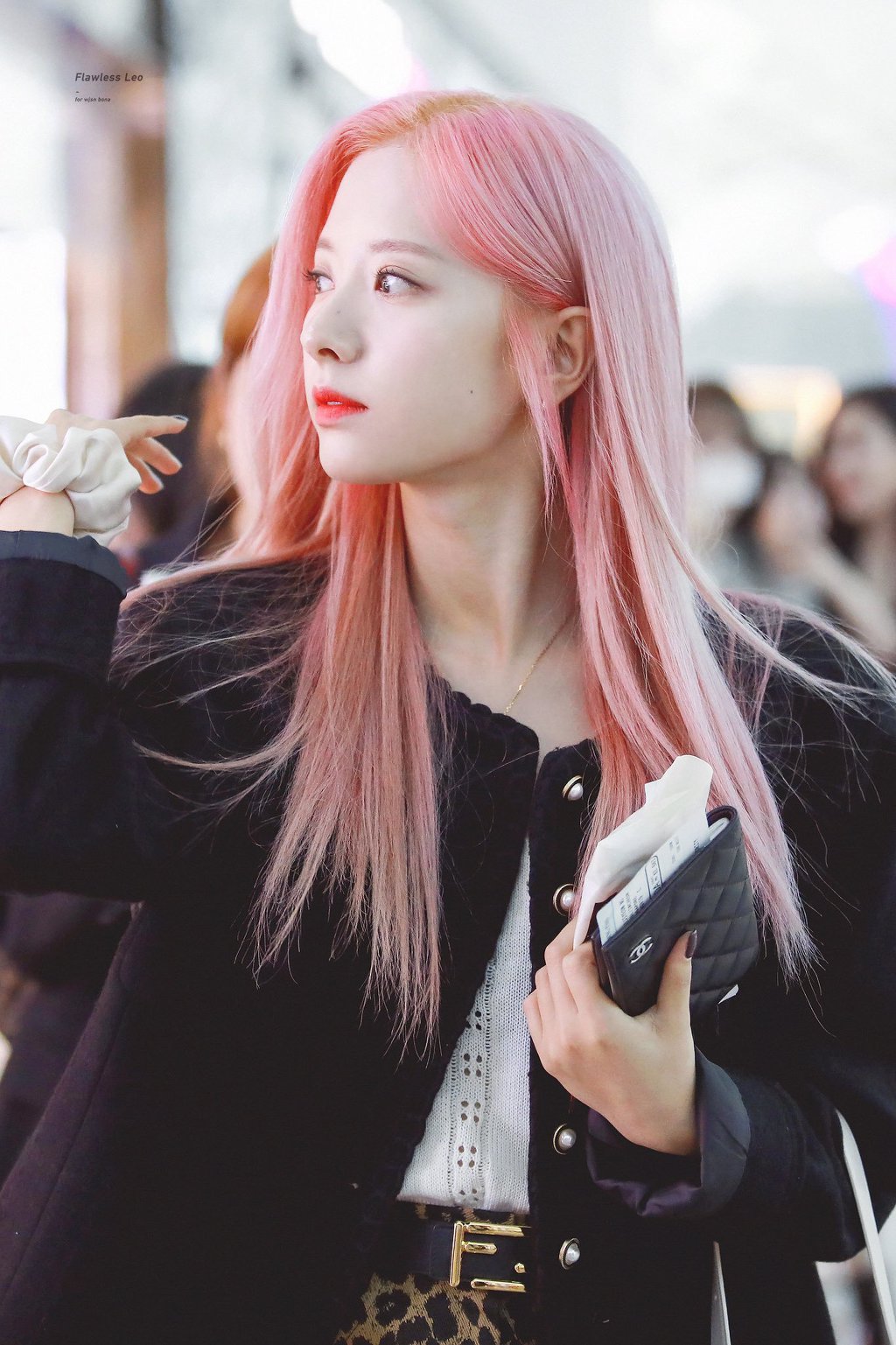 우주소녀 싱가포르 출국.jpg | 인스티즈