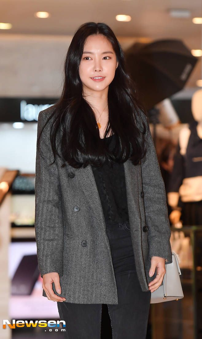 오늘자 손나은.jpg | 인스티즈