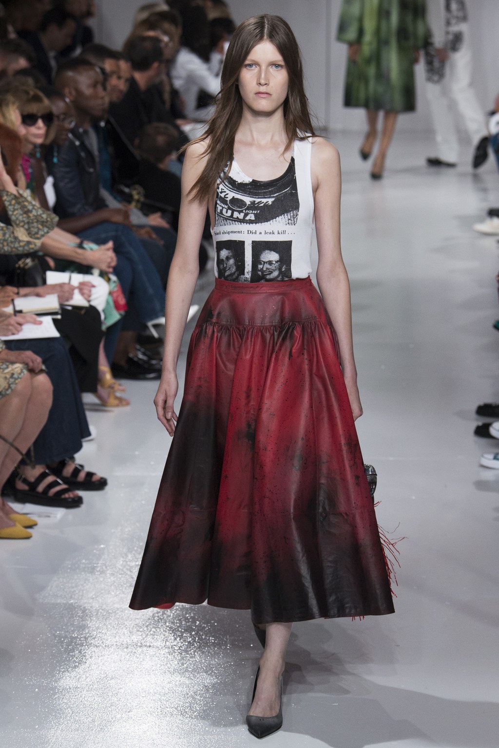 Calvin Klein by 라프 시몬스 2018 S/S 컬렉션 | 인스티즈