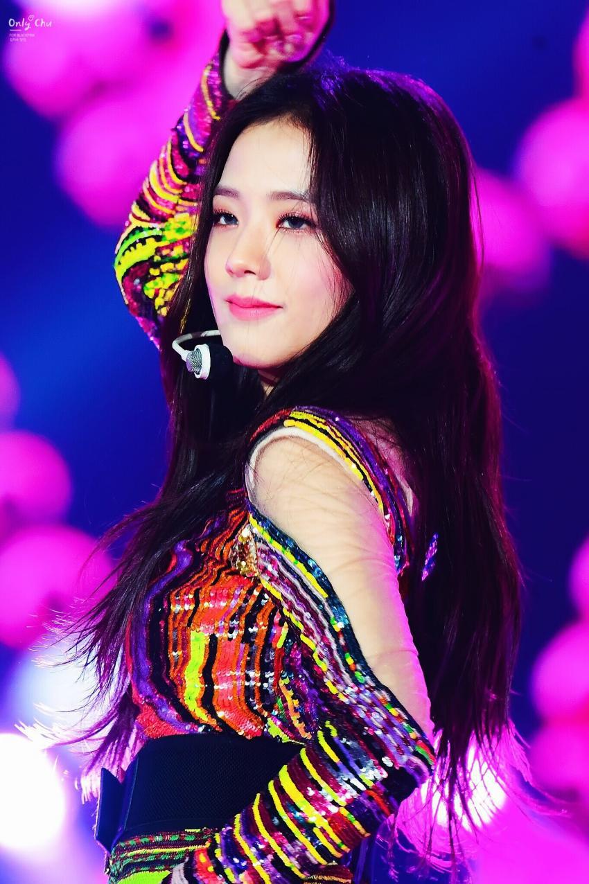 비주얼이 빛났던 가요대전 지수 초고화질 | 인스티즈