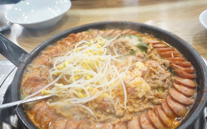 수원에 인기 있다는 부대찌개집.jpg | 인스티즈