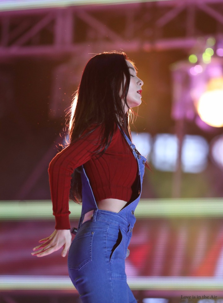 아이린 옆태 퍄 | 인스티즈
