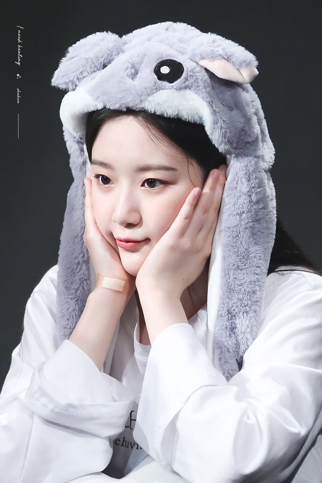 새하얀 여자아이들 슈화.jpgif | 인스티즈