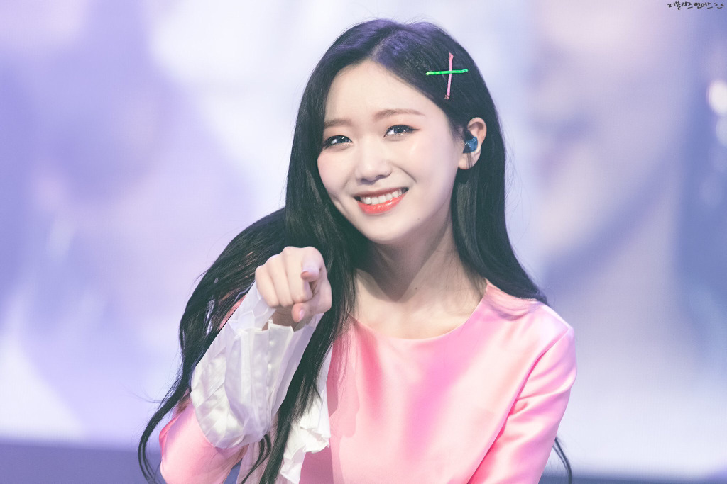 [러블리즈] 이따가 머리하러 갈 때 옆머리는 6mm로 해달라고 할거라서 수정이 | 인스티즈