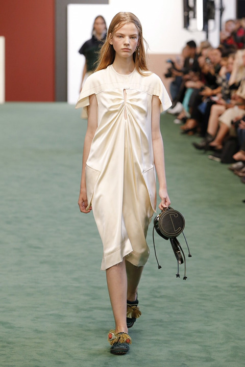 2018 S/S 까르벵 컬렉션 | 인스티즈