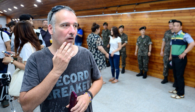 한국의 민방위 훈련에 멘붕온 외국인들ㅋㅋㅋㅋ | 인스티즈