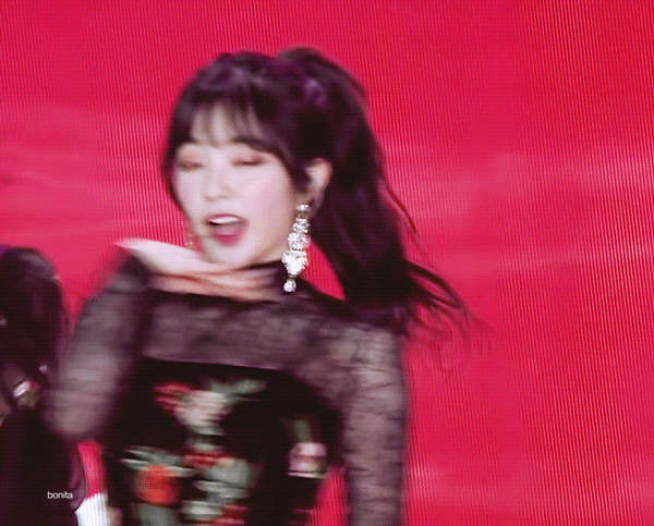 오늘자 골든디스크 레드벨벳 아이린.gif | 인스티즈
