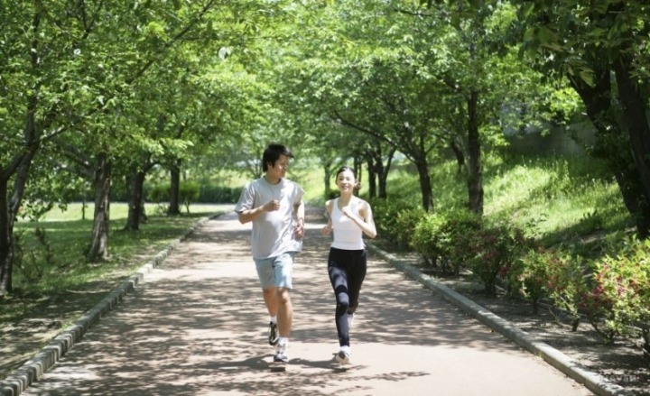 본인기준 피부건강에 가장 큰 영향을 끼치는것은? | 인스티즈