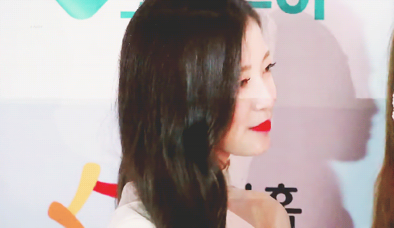 대한민국 브랜드 대상 오마이걸 아린.jpgif | 인스티즈