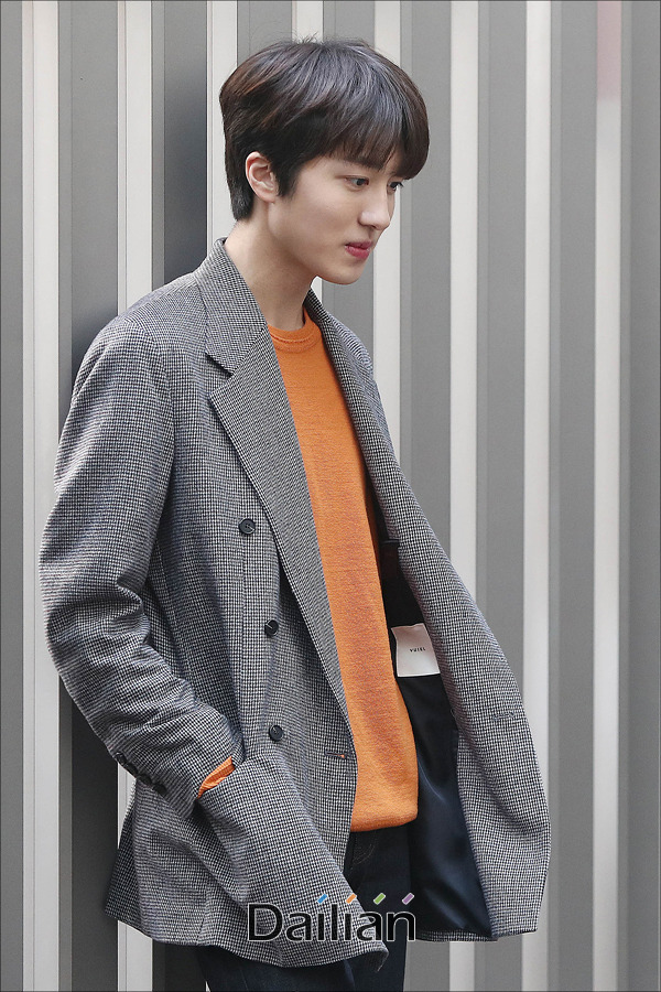 스카이(SKY) 이미지