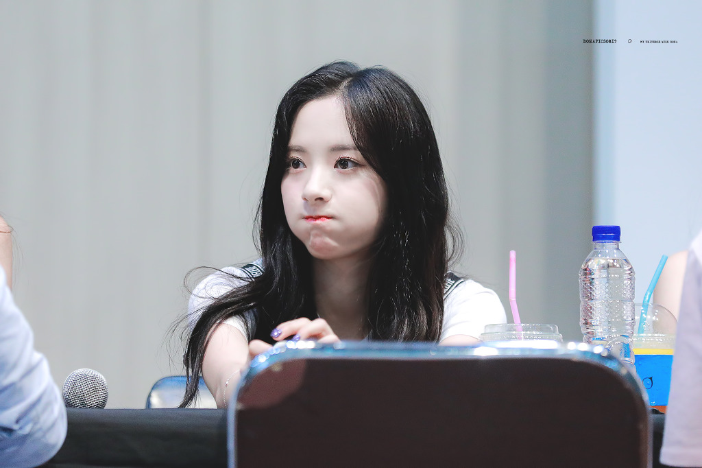 우주소녀 미모대장 보나.jpg | 인스티즈