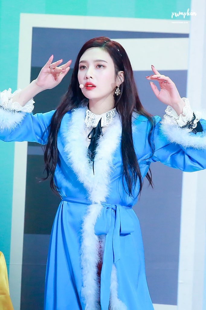 연말무대 미모 열일 레드벨벳 조이.jpgif | 인스티즈