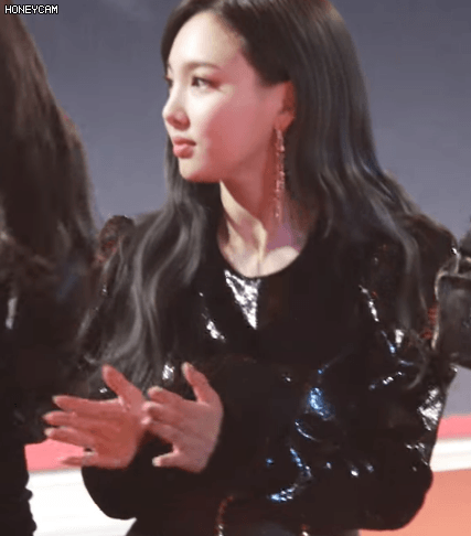 임나연 옆모습 | 인스티즈