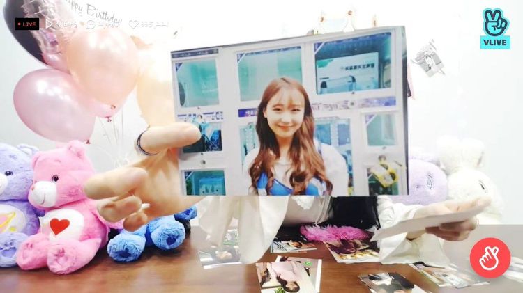 친언니가 찍어준 사진들 자랑하는 러블리즈 수정이.jpg | 인스티즈