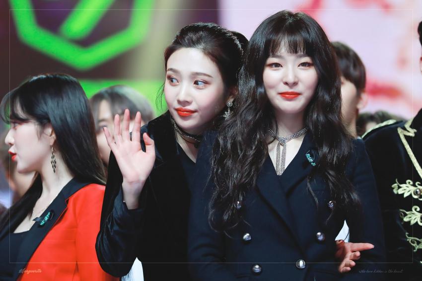 연말 시상식에서 미모 쩔었던 조이.jpg | 인스티즈