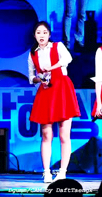 뚜껑 못 따는 지수.gif | 인스티즈