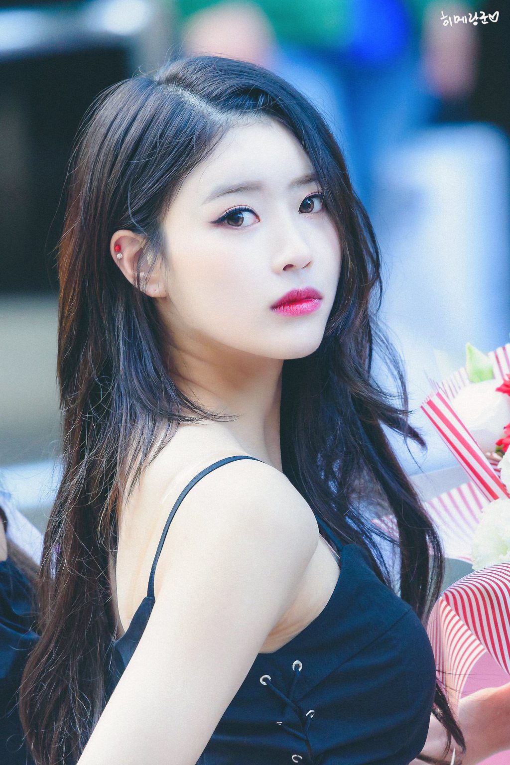 러블리즈 미주의 역대 출근길 모습 중에 최고 레전드 날.jpgif | 인스티즈