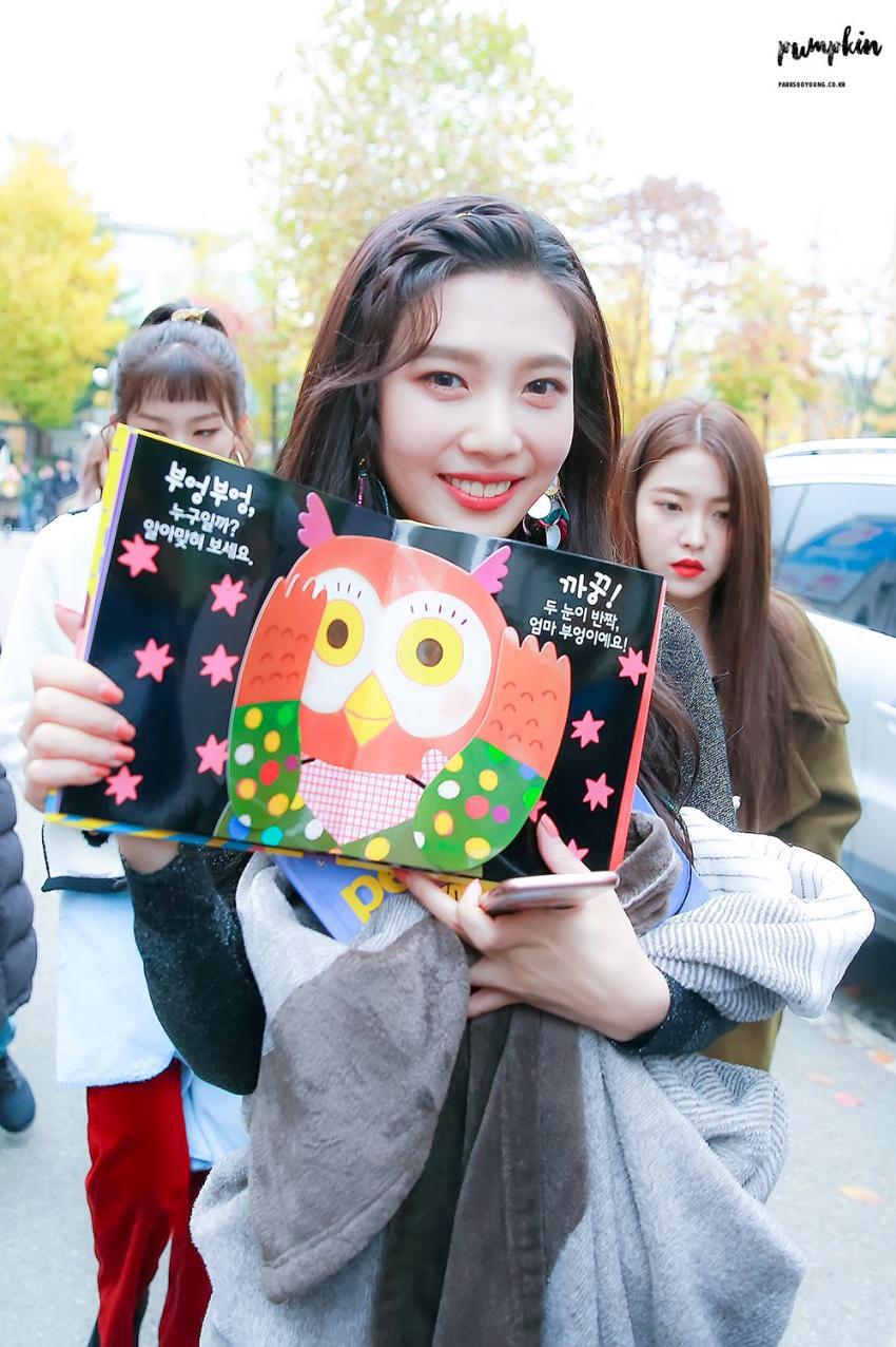레드벨벳 뮤직뱅크 출근길 1 | 인스티즈