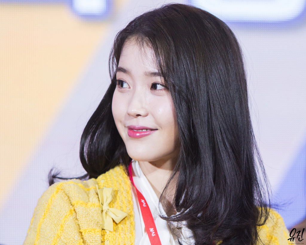 191215 tvN 즐거움전 아이유 | 인스티즈